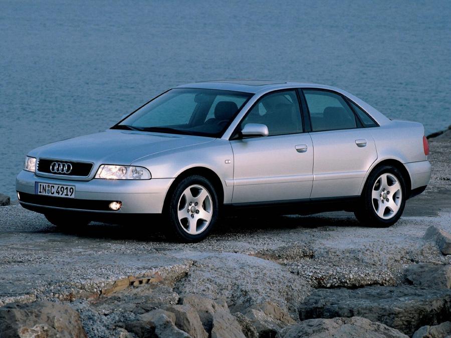  Audi A4 1.8 T Sedan (B5,8D) 1999 года  (EU) (фото 1 из 6)